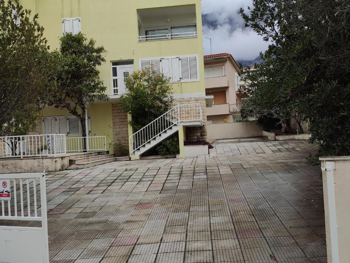 Apartments Ivo Makarska Exterior photo