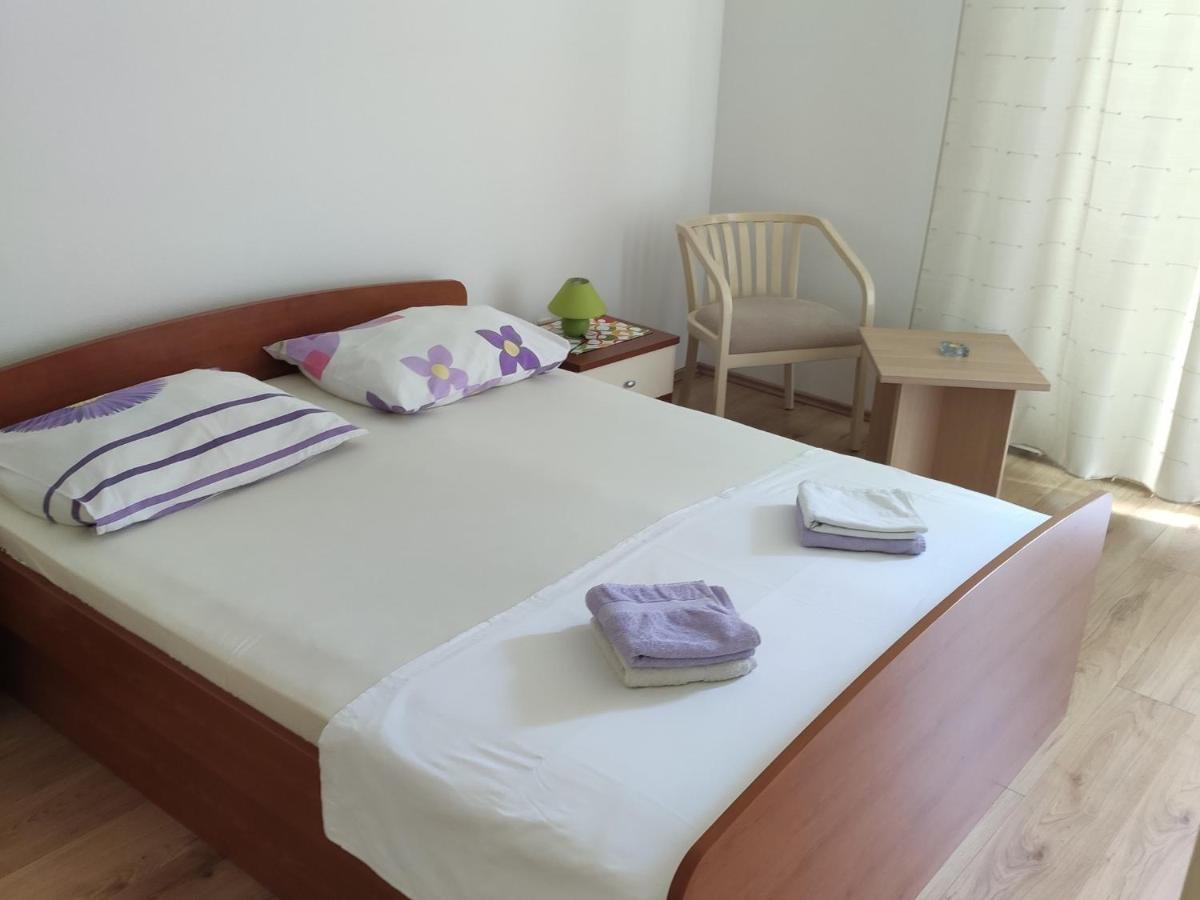 Apartments Ivo Makarska Exterior photo